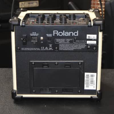 Roland Micro Cube GX Portable Guitar Amplifier – Used image 5