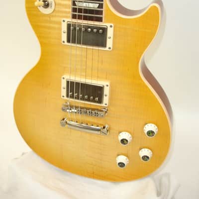 2017 Gibson Les Paul Traditional Electric Guitar, Maple w/ Case image 4