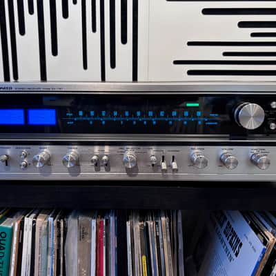 Pioneer SX-737 AM/FM Stereo Receiver - Vintage image 2