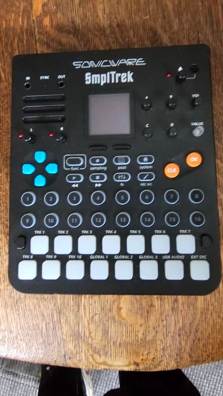 Sonicware SmplTrek PortableSampler image 1