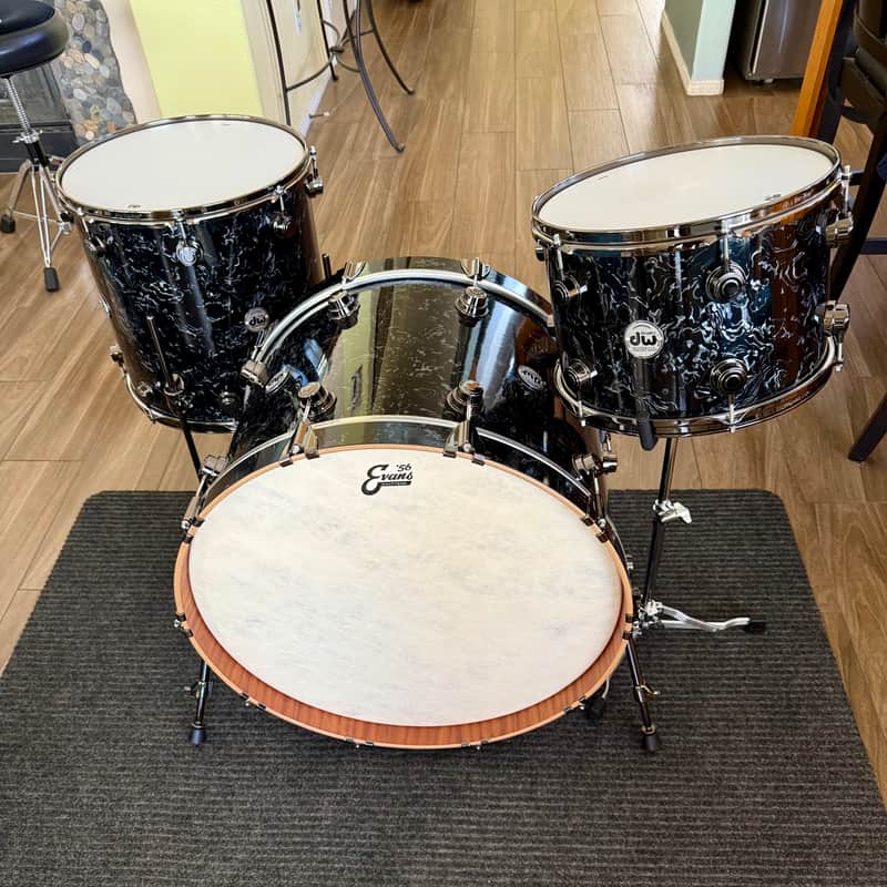 DW Collector's Series Maple Mahogany Drum Set Black Velvet 13 16 24 image 1