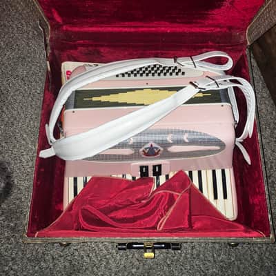 Generalfisa Pink *Vintage 48 Bass 17" Accordion* [EXCELLENT] George Riddle 1970s/80s - Pink image 10