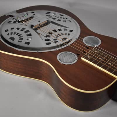 Regal RD-40S Square Neck Resonator Left-Handed | Natural Gloss Finish W/HSC image 9