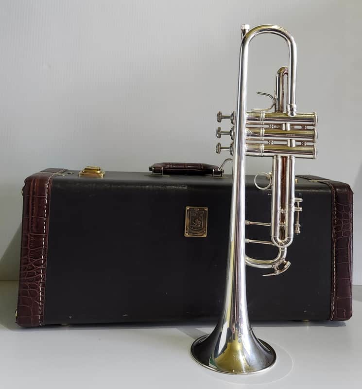 Bach Stradivarius 37G image 1