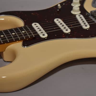 2007 Fender American Standard Stratocaster Vintage White w/HSC image 9