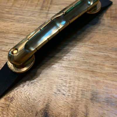 Tru-Arc Rock Steady SerpenTune Bar Bridge -  Compensated Brass image 3