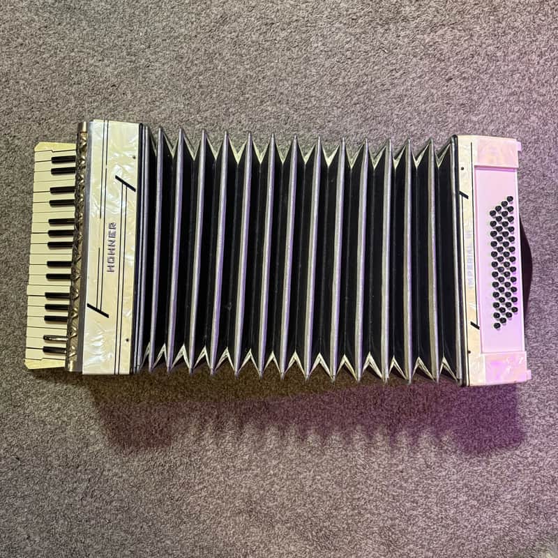 *Taking Offers* Hohner Imperial III Piano Accordion 26-Key 1930-1939 - Ivory/White image 1