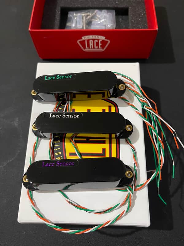 Fender LACE Sensors “Triple Rainbow” Set
