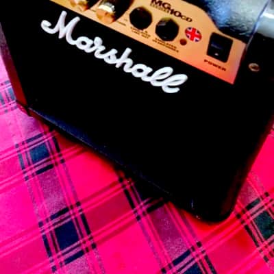 Marshall MG series CD AMP 40 WATTS 2008 - Black Tolex image 3