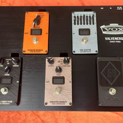 VOX VE-EXHB loaded pedalboard with 5 VOX effect pedals from the new fancy Valvenergy series with ,,Nutube" technology* Tube overdrive/Tube booster/Tube preamp EQ/Tube compressor/Tuner pedal*very rare board/was for VOX dealers only*list price 1199€ image 3