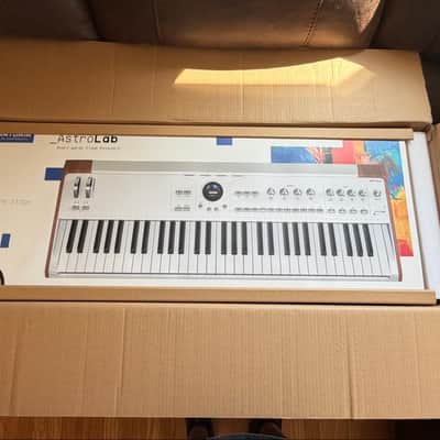 Arturia AstroLab 61-Key Stage Keyboard image 6