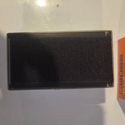 Boss TU-2 Chromatic Tuner (Dark Gray Label) 1998 - 2009 - White image 2