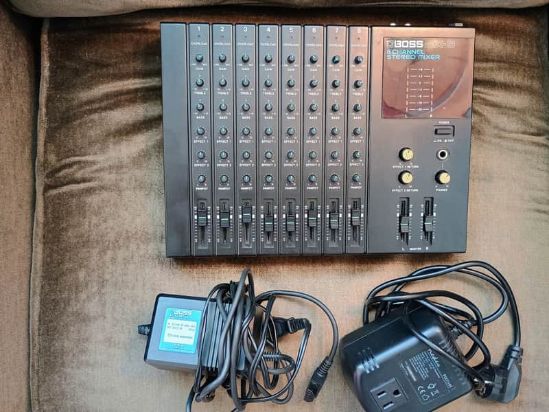 BOSS BX-8 8CHANNEL STEREO MIXER ミキサー　中古品 Boss BX-8 8-Channel Stereo Mixer | Reverb España