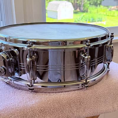 Slingerland Vintage 1967 Sound-King Gene Krupa 14x5 COB image 11