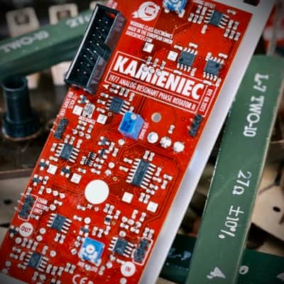 *New-in-Box* Xaoc Devices Kamieniec II (Version 2) Fully Analog Resonant Phase Rotator (Phaser) - Inspired by Iconic 1970s Phaser Effect Units - Made in Poland 🇵🇱 image 4