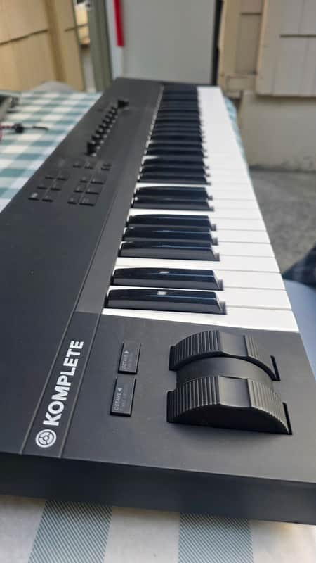 Native Instruments Komplete Kontrol A61