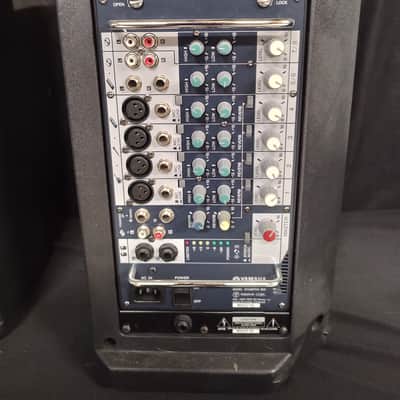 Yamaha Stagepas 300 image 3