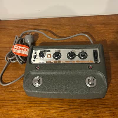 Boss CE-1 Chorus Ensemble | Reverb