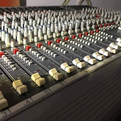 Allen & Heath GS3V Mixer image 4