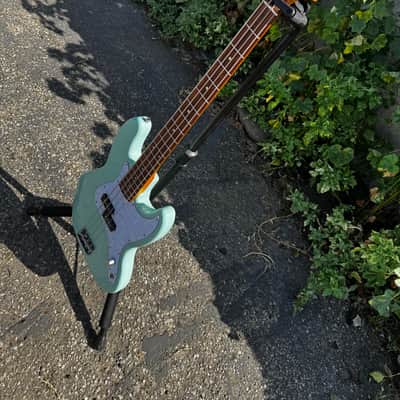 Custom Mark Hoppus Bass Body Allan Corona – Surf Green, Ash, Loaded with Seymour Duncan Pickups image 5