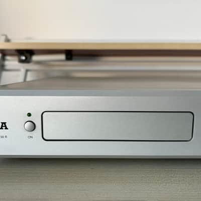 T+A Pulsar CD 1230 R Professional CD Player - Silver image 4