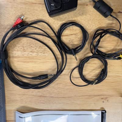 Sennheiser RS 195 Wireless Headphone System 2010s - Black image 6