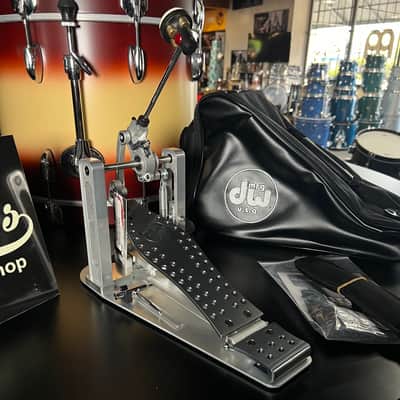 DW MFG Series Direct Drive Single Pedal w/Case DWCPMDD *OPEN BOX image 2