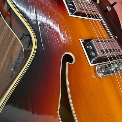 1960s Wurlitzer Hollow Body guitar with case Welson 7730 1967 - Sunburst image 10