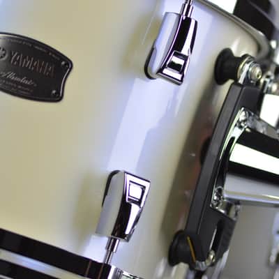 Yamaha Absolute Hybrid Maple 4pc Drum Shell Set w/18" Bass - Polar White - NEW! image 3