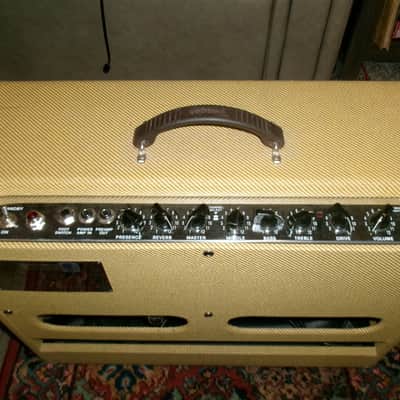 Fender Blues Deluxe Reissue 2-Channel 40-Watt 1x12" Guitar Combo 2005 - Present - Tweed image 4