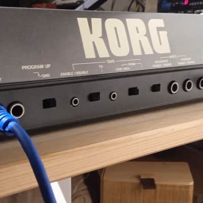 Korg Poly-800 w/ Original case image 6