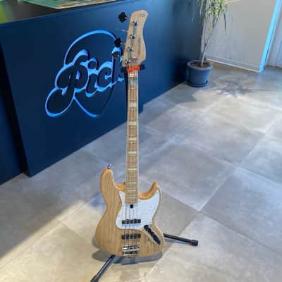 Sire Marcus Miller V7 with Maple Fretboard 2017 - 2019 - Natural image 1