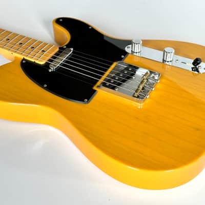 Fender Special Edition Deluxe Ash Telecaster 2011 - 2019 - Butterscotch Blonde image 2