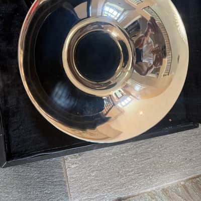 Silver Double French horn with detachable bell image 5