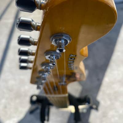 G&L Legacy USA 2010 - 2017 - Sunburst image 12