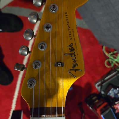 Fender 61 journeyman heavy relic strat 2010-2020 - Sunburst image 3