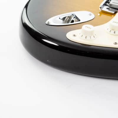 Fender 50th Anniversary American Series Stratocaster 2004 2-Colour Sunburst image 14