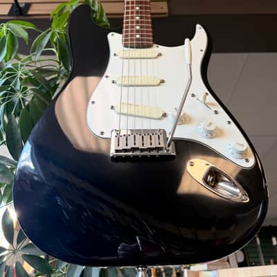 Fender Strat Plus with Rosewood Fretboard 1987 - 1998 - Black image 4