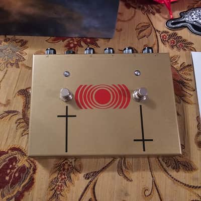 EarthQuaker Devices Sunn Lifepedal Gold image 1