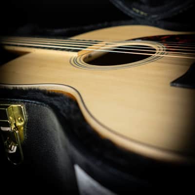 Larrivée OM-02 Acoustic Guitar image 8