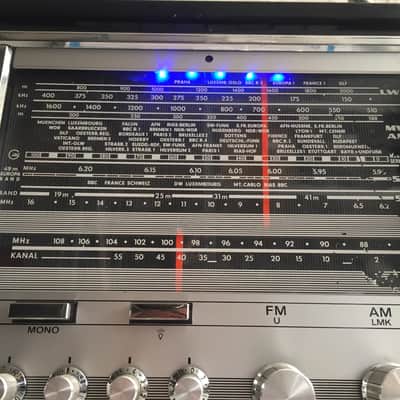 Ancien Transistor Récepteur Radio Poste GRUNDIG CONCERT-BOY 1000 AM/FM image 12