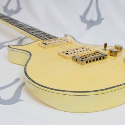 Washburn Eagle 1980 - White (Nancy Wilson of Heart)  - 5 piece neck through with coil taps image 15