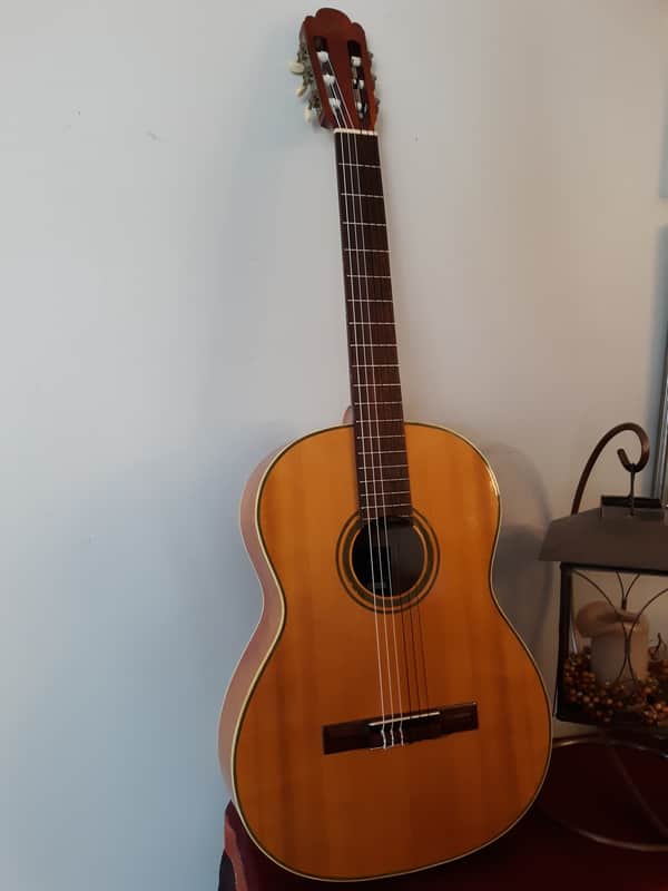 Matsuoka Aria A551, Pre-Serial Number Black Label (late 50s-early 60s), OHSC image 1