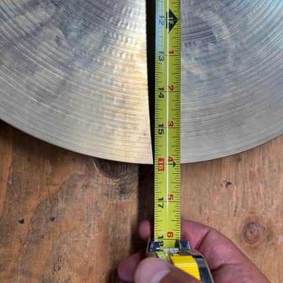 Zildjian 16" A Thin Crash Hollow Logo (small crack) image 3