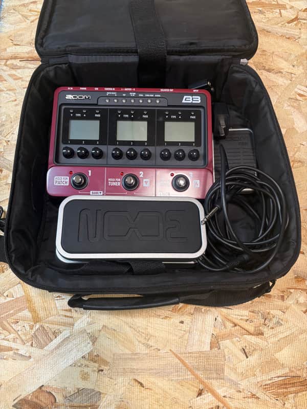Zoom B3