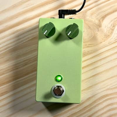 Boutique Light Fuzz - Push-Pull Circuitry - Light Green - JD Pedals image 2