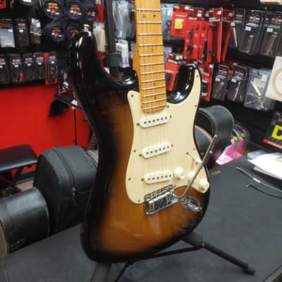 2006 Fender Stratocaster American Deluxe V Neck - 60th Anniversary - Sunburst  SN# DZ5156929 "Made In USA" image 3