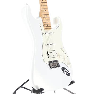 Fender Juanes Signature Stratocaster, Maple Fingerboard, Luna White (Y1) (30774) image 3