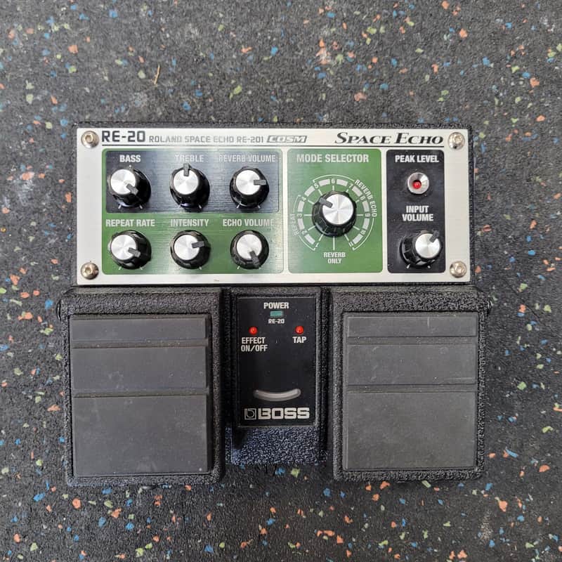 Boss RE-20 Space Echo