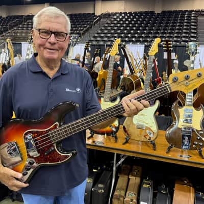 Fender Jazz Bass 1961 - 1 Family owned a 100% untouched 3-knob Slab Neck still sporting its original strings ! image 21